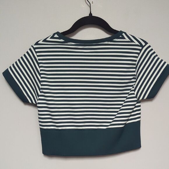 Aerie Green and White Striped Crop Top - Picture 4 of 5